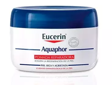 Eucerin Aquaphor Pomada Reparadora: ¿Qué es y para qué sirve?