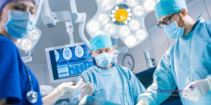 Equipo En Cirugia De Prostata Cirugía Láser De Próstata: ¿Qué Es Y En Qué Consiste?