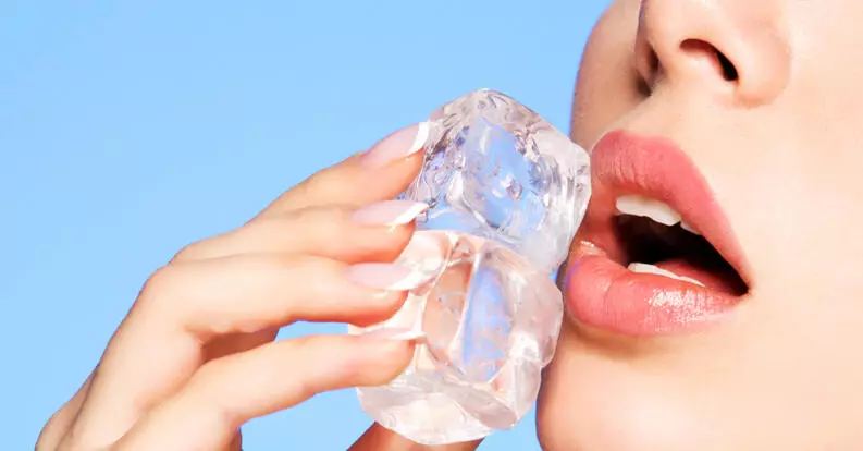 Usa hielo para prevenir la agresividad del fuego labial