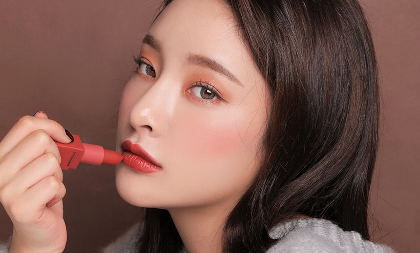 Maquillaje De Ojos Coreano4 Maquillaje De Ojos Coreanos: Consigue Una Mirada Más Iluminada